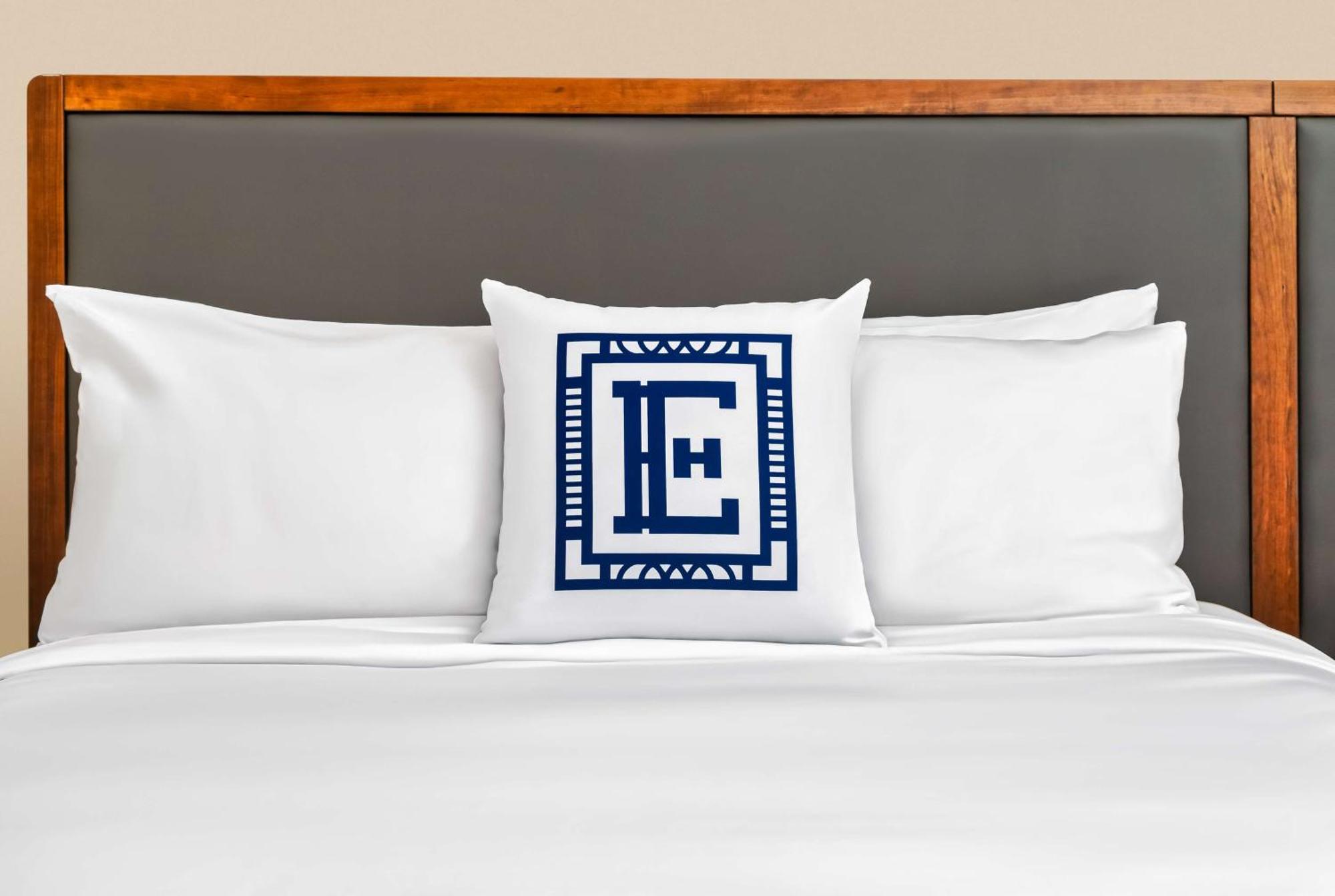 Hotel Elkhart, Tapestry Collection By Hilton Extérieur photo